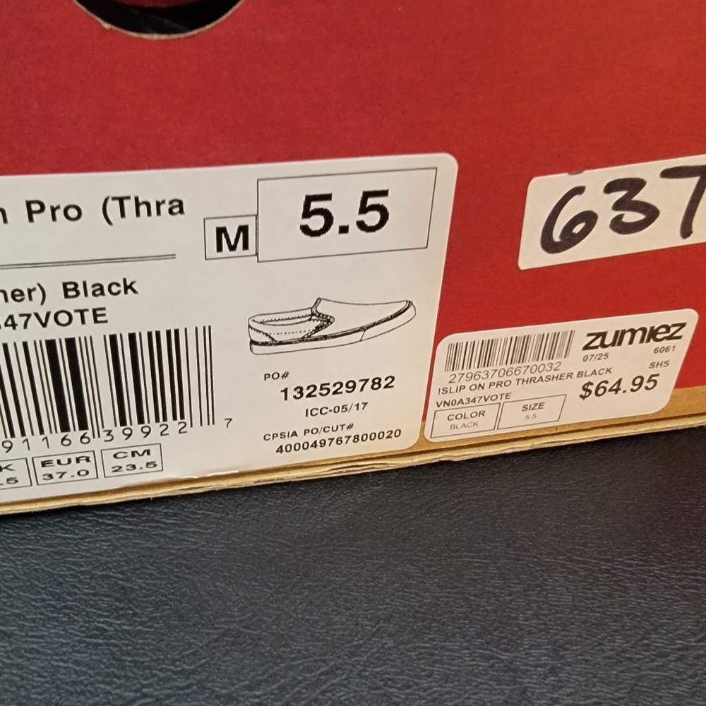 Vans - Picture 2 of 10
